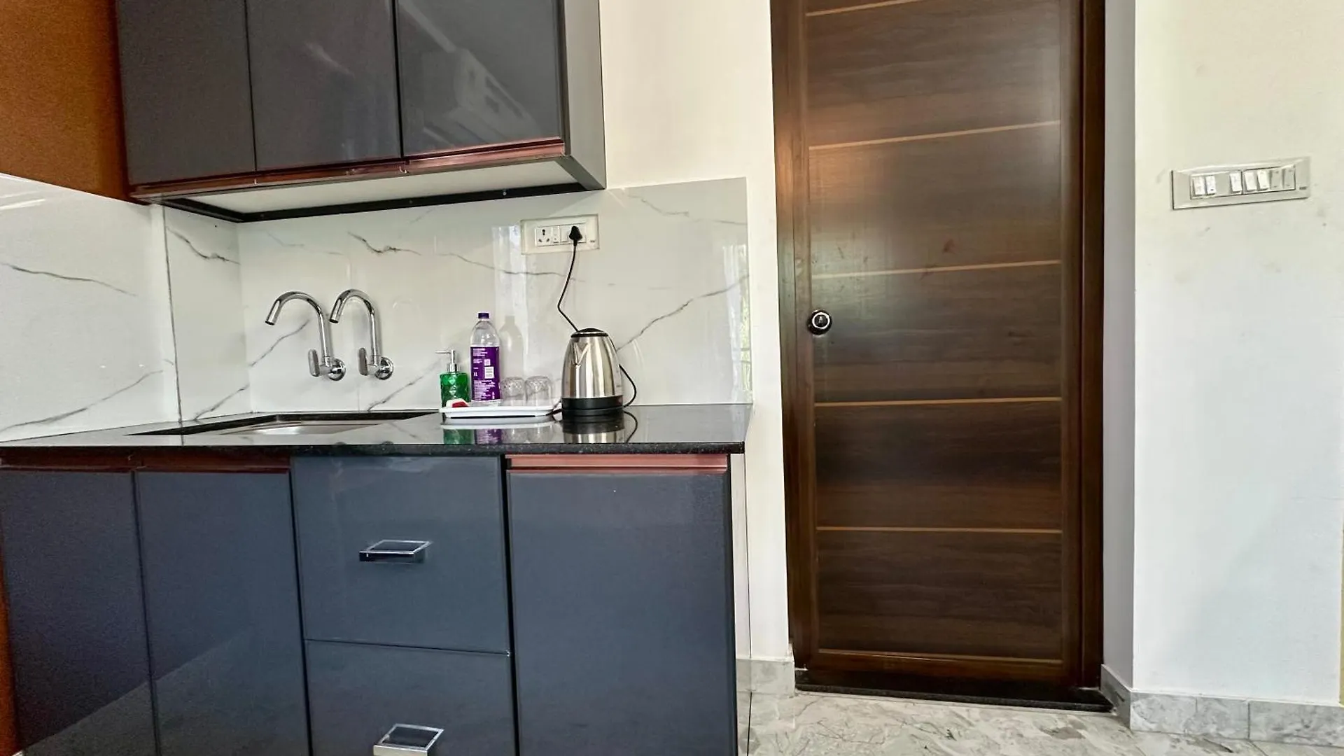 Hotel M M Residency Kochi